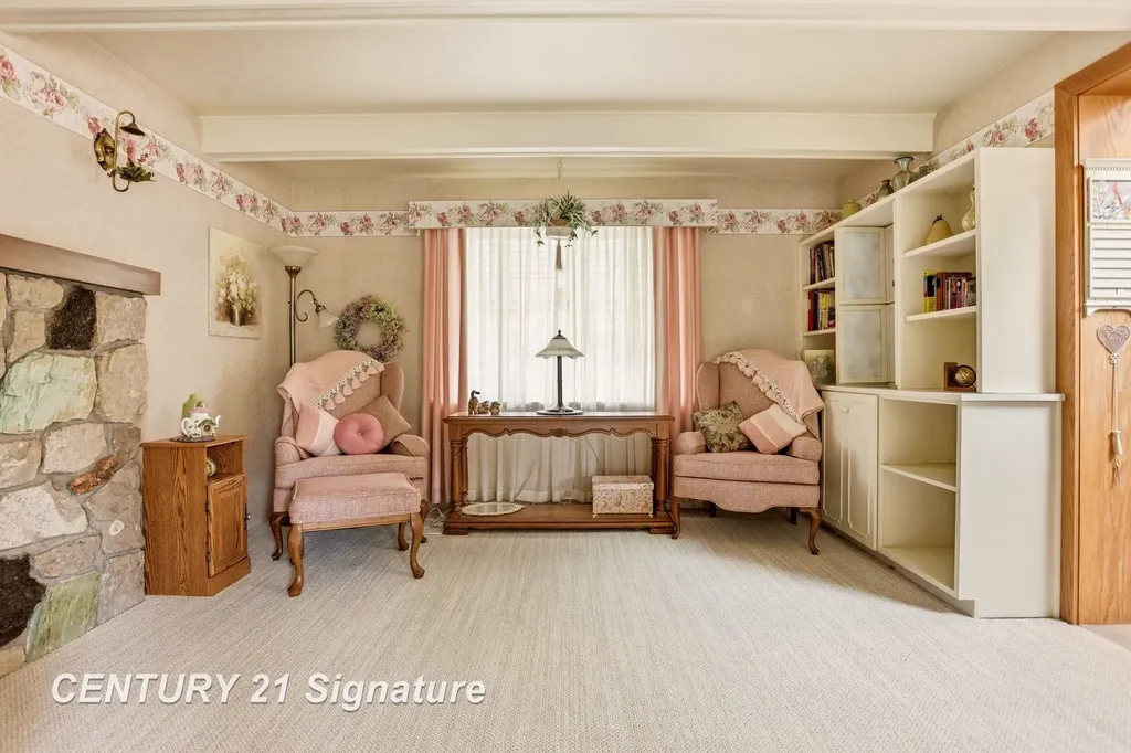 2961 Johns Drive Saginaw Charter Township MI 48603