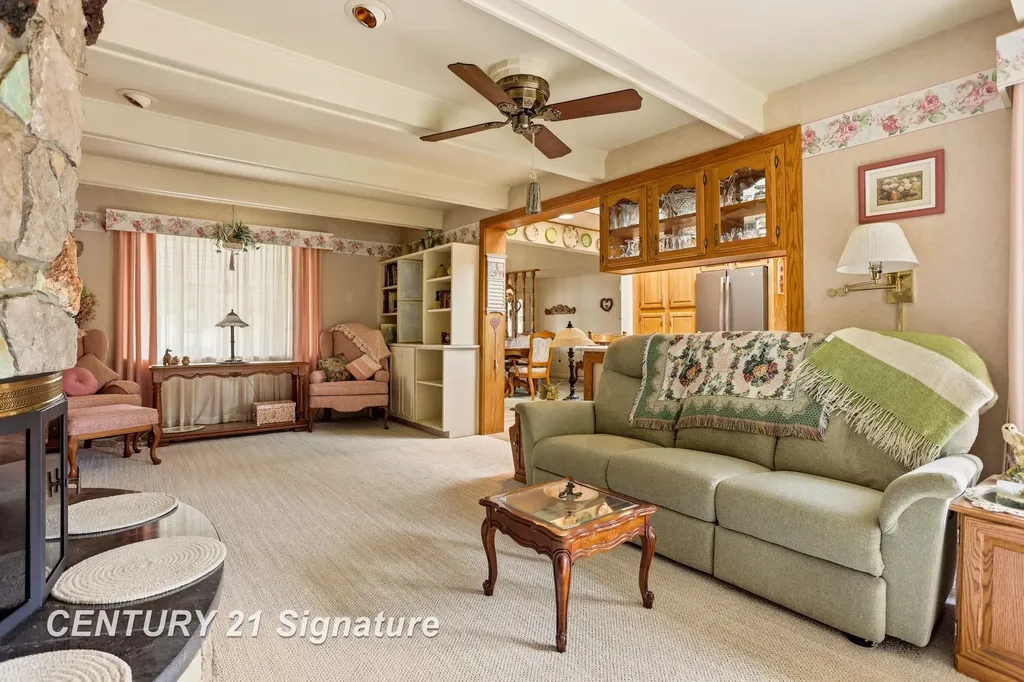 2961 Johns Drive Saginaw Charter Township MI 48603