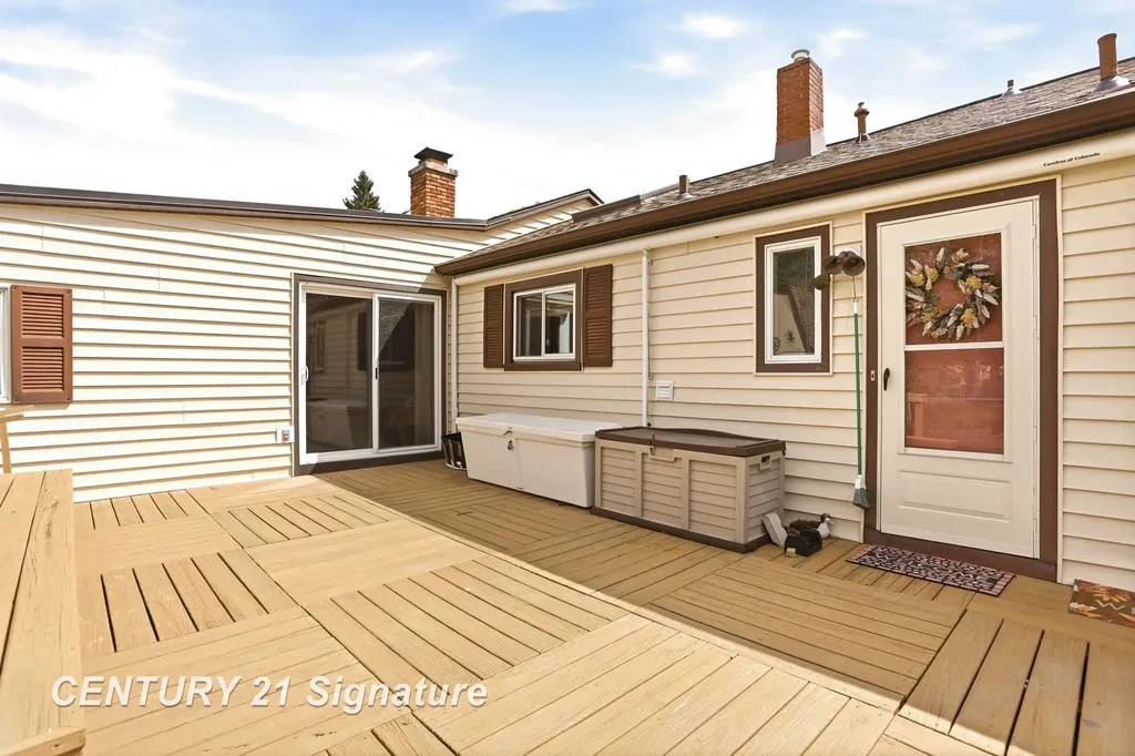 2961 Johns Drive Saginaw Charter Township MI 48603
