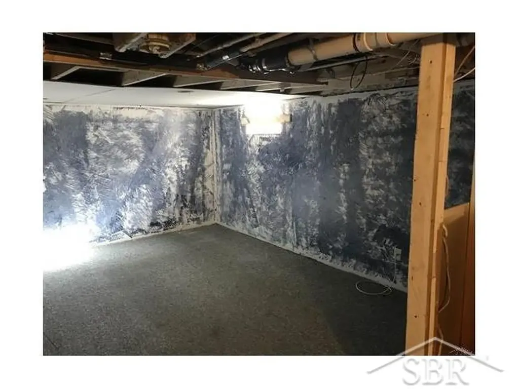 2114 Hanchette Street Saginaw City MI 48602