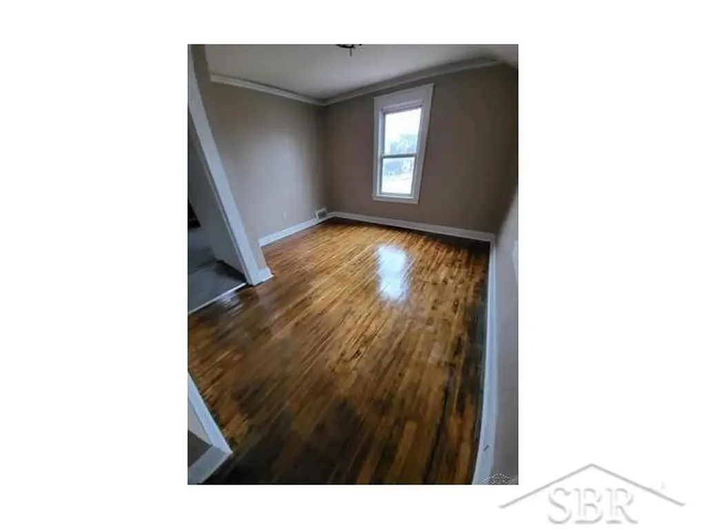 2114 Hanchette Street Saginaw City MI 48602