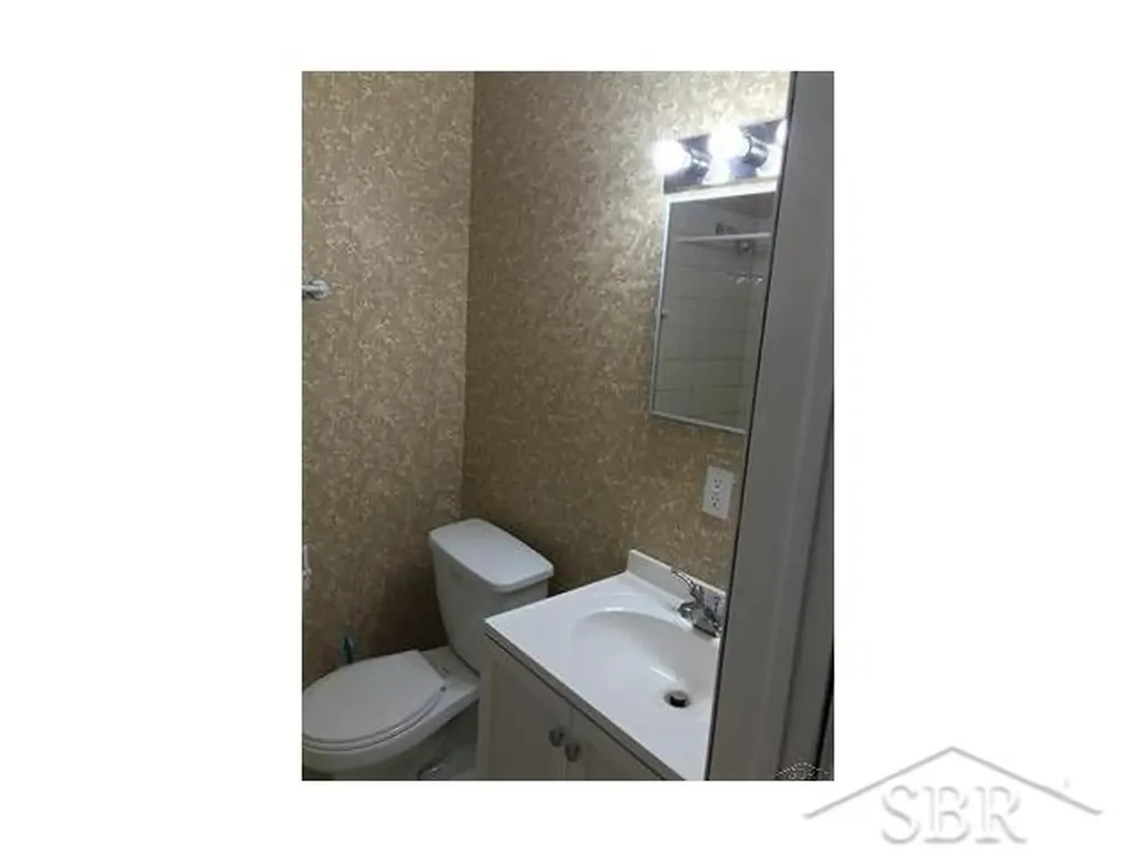 2114 Hanchette Street Saginaw City MI 48602