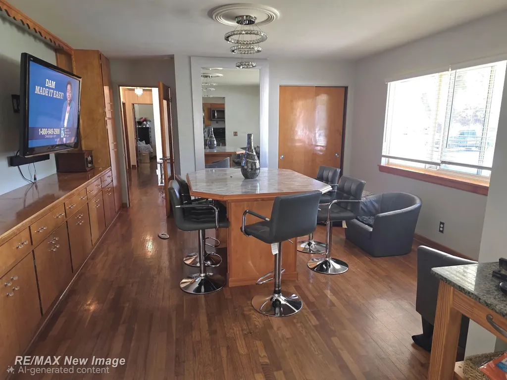 77 Elmview Court Saginaw City MI 48602