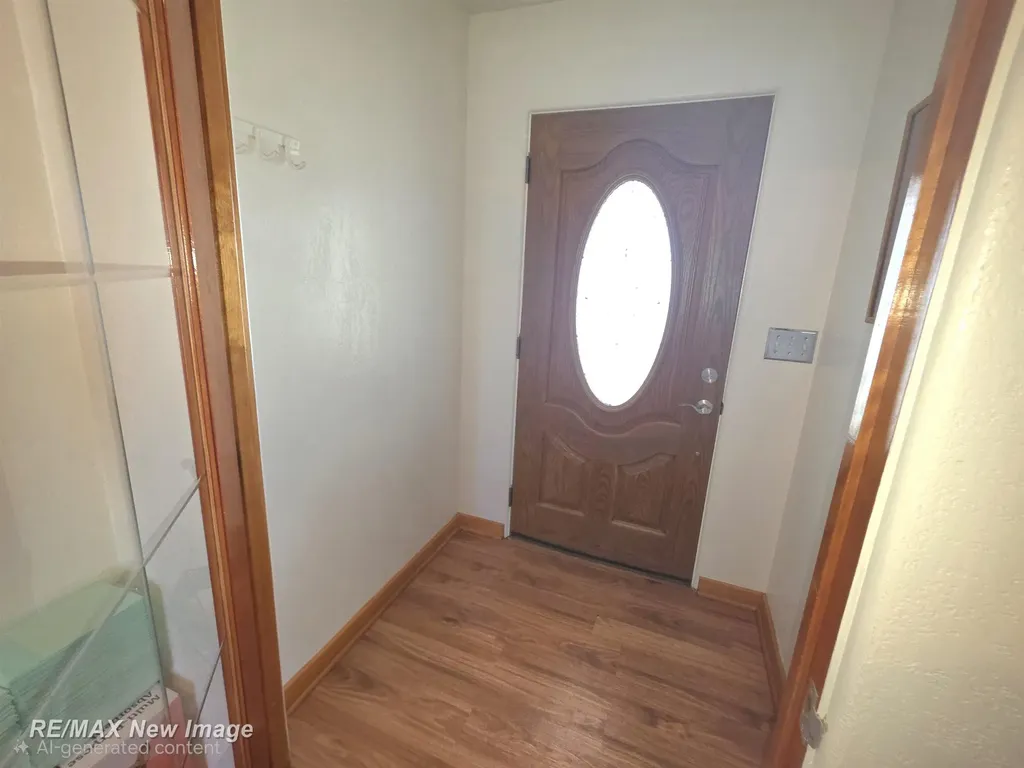 77 Elmview Court Saginaw City MI 48602