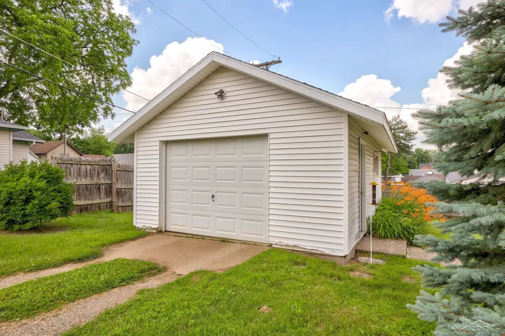 6190 Fulton Street Fremont Township MI 48744