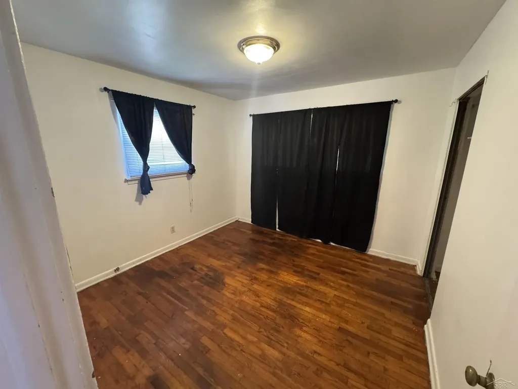 4015 Hess Avenue Saginaw City MI 48601
