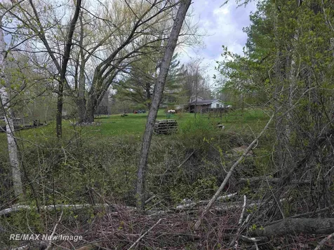 7469 Highland Drive Moffatt Township MI 48610
