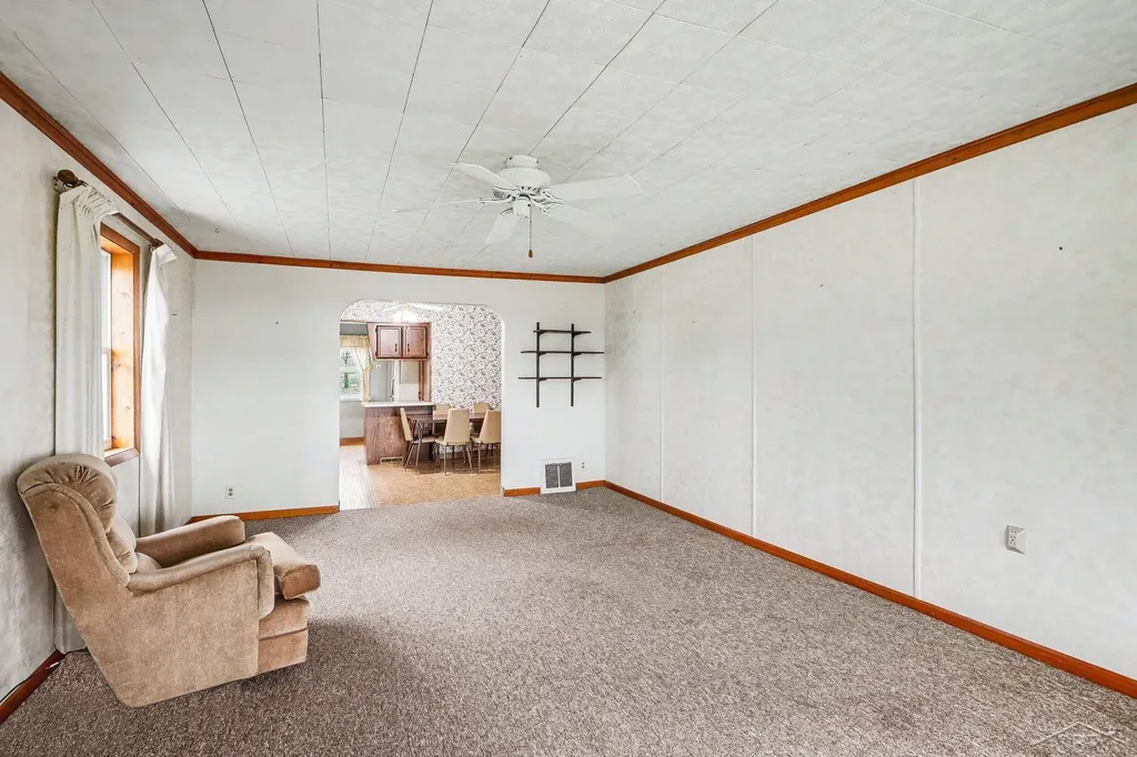 2788 N Saginaw Bay Shore Drive Fraser Township MI 48650