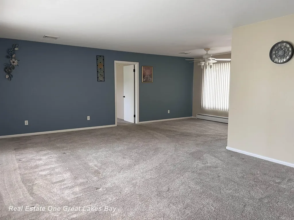 4749 Century Drive Saginaw Charter Township MI 48638