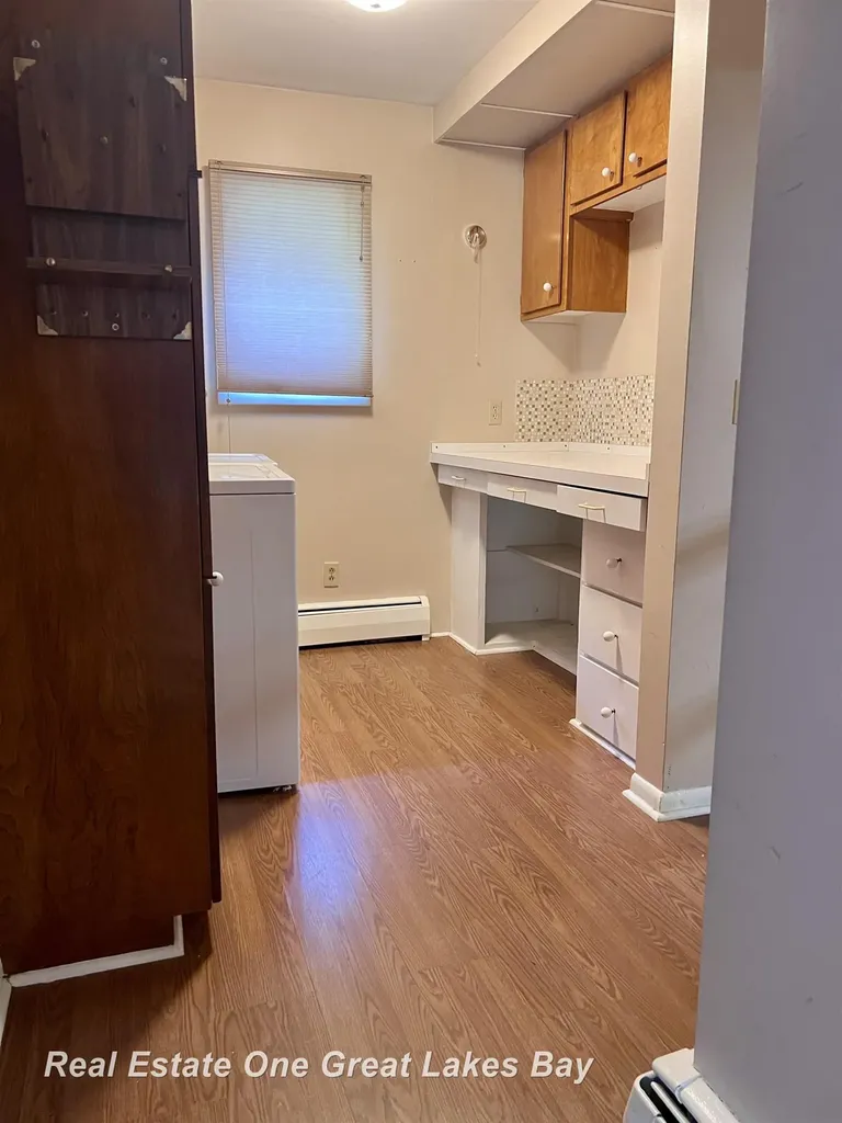 4749 Century Drive Saginaw Charter Township MI 48638
