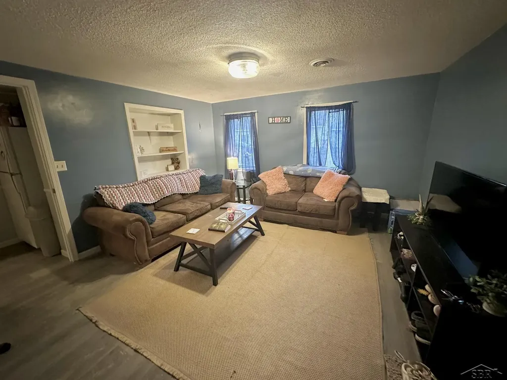 400 S Kiesel Street Bay City City MI 48706