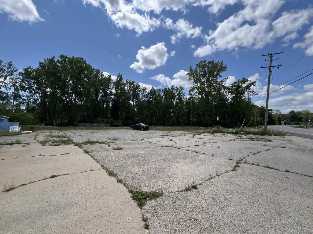 2370 Greenwood Road Mills Township MI 48756