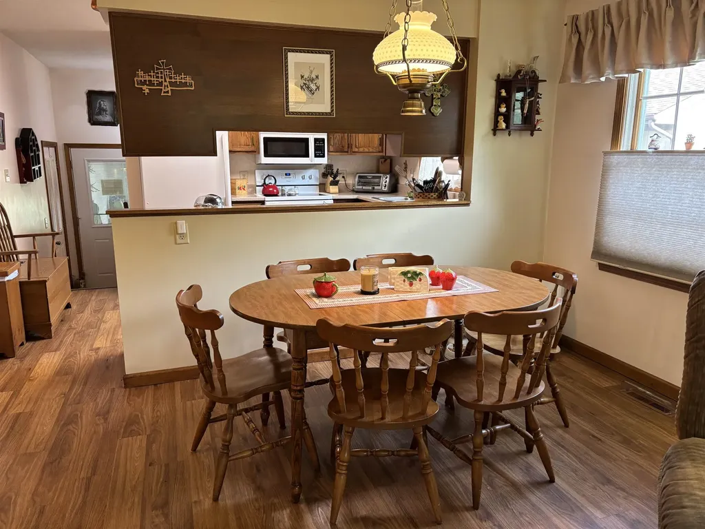 589 Churchgrove Road Frankenmuth City MI 48734