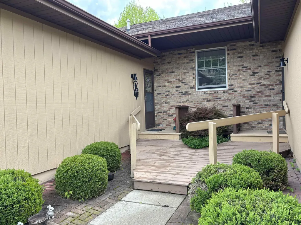 589 Churchgrove Road Frankenmuth City MI 48734