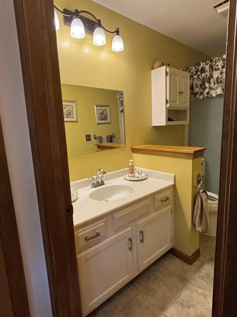589 Churchgrove Road Frankenmuth City MI 48734