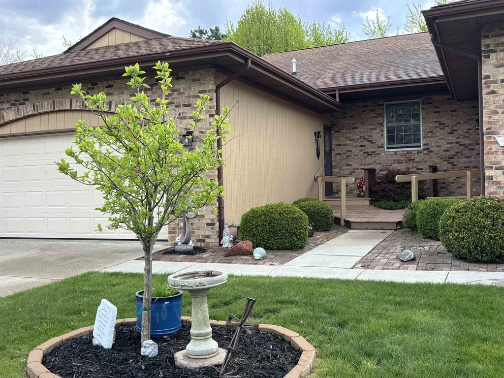 589 Churchgrove Road Frankenmuth City MI 48734