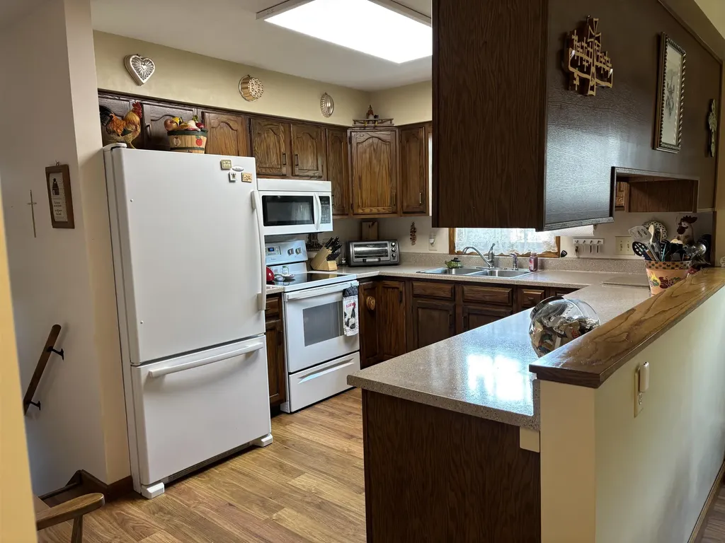 589 Churchgrove Road Frankenmuth City MI 48734