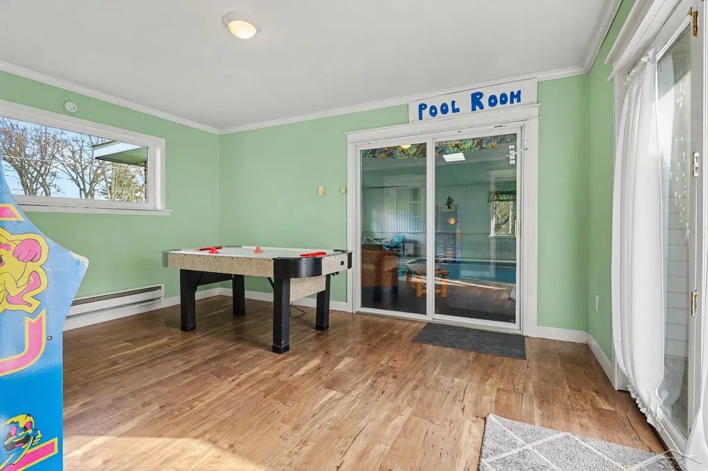 1596 Douglas Drive Alabaster Township MI 48763