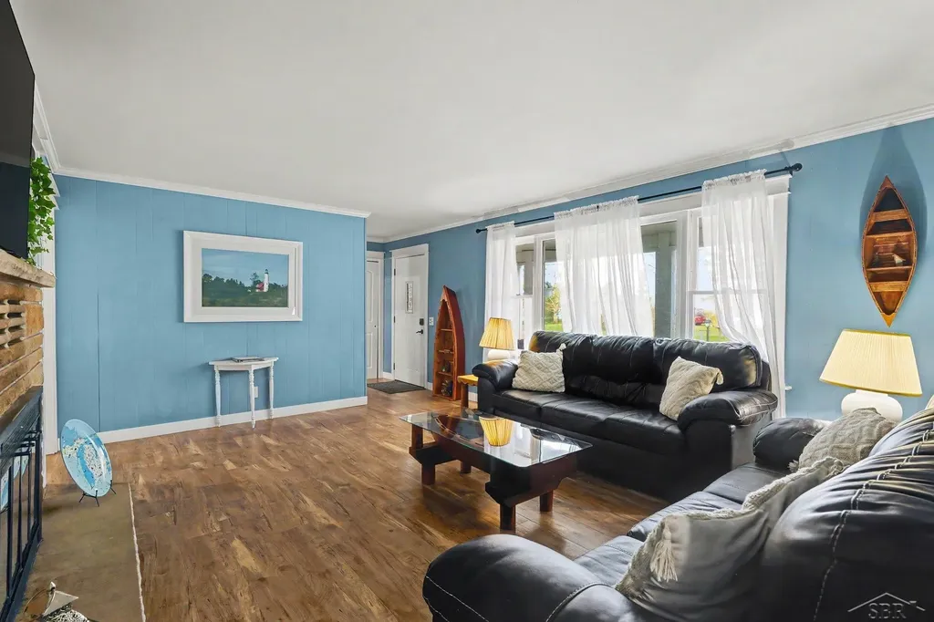 1596 Douglas Drive Alabaster Township MI 48763