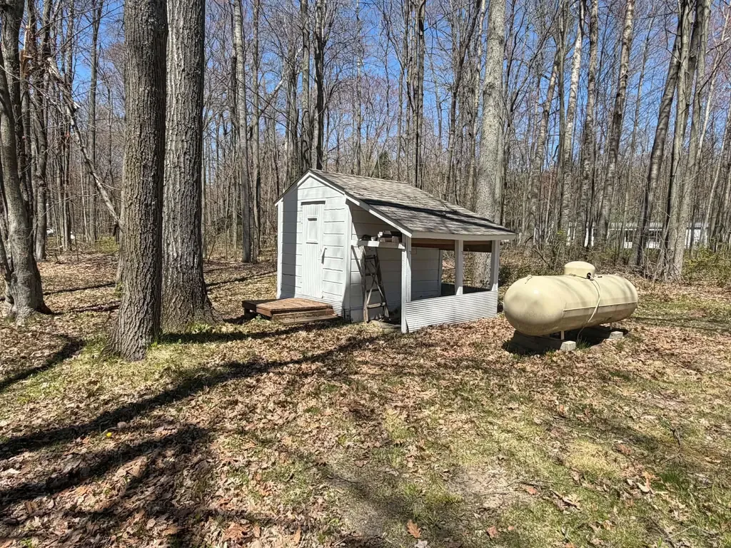 202 Highland Drive Gerrish Township MI 48653