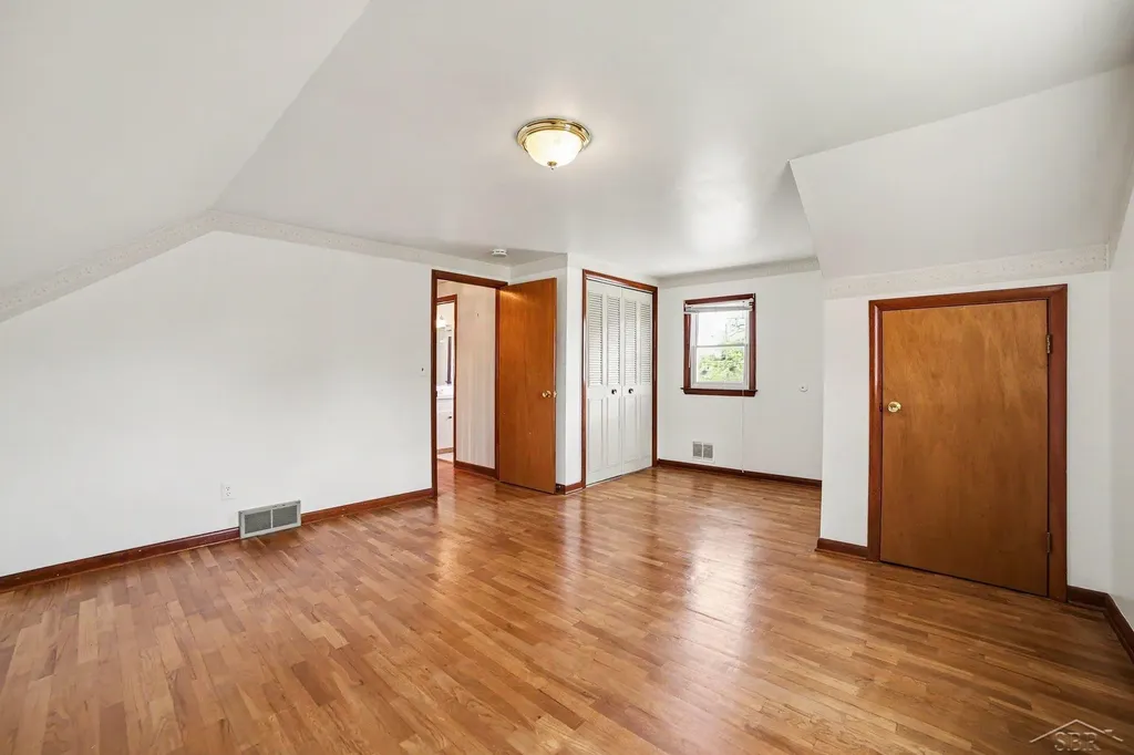 4273 S Wayside Drive Saginaw Charter Township MI 48603