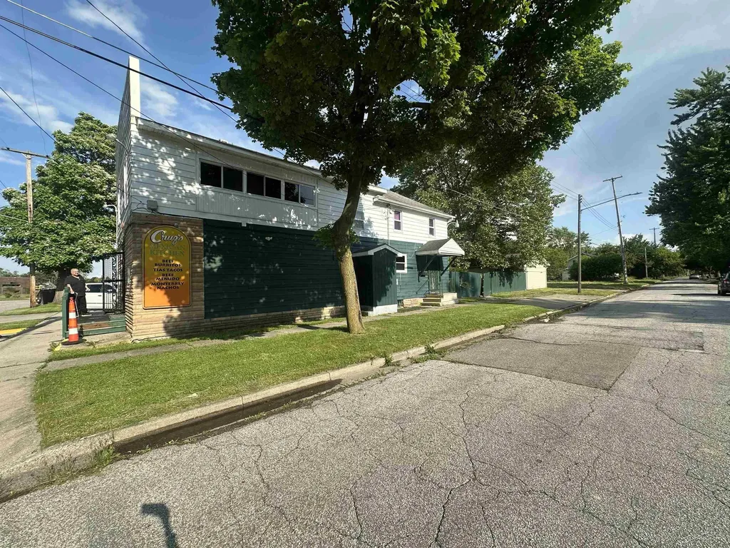 1200 Martha Street Saginaw City MI 48601