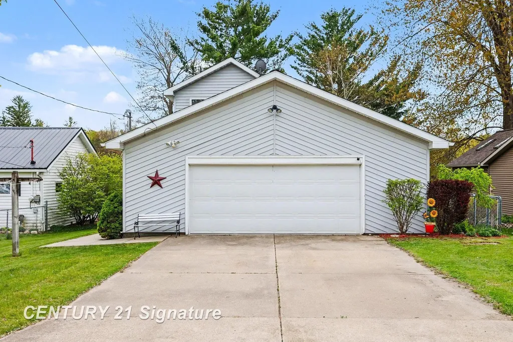 1361 Mckimmy Drive Tobacco Township MI 48612