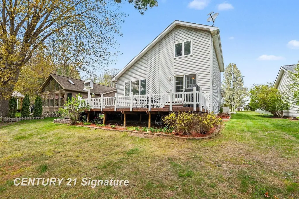 1361 Mckimmy Drive Tobacco Township MI 48612