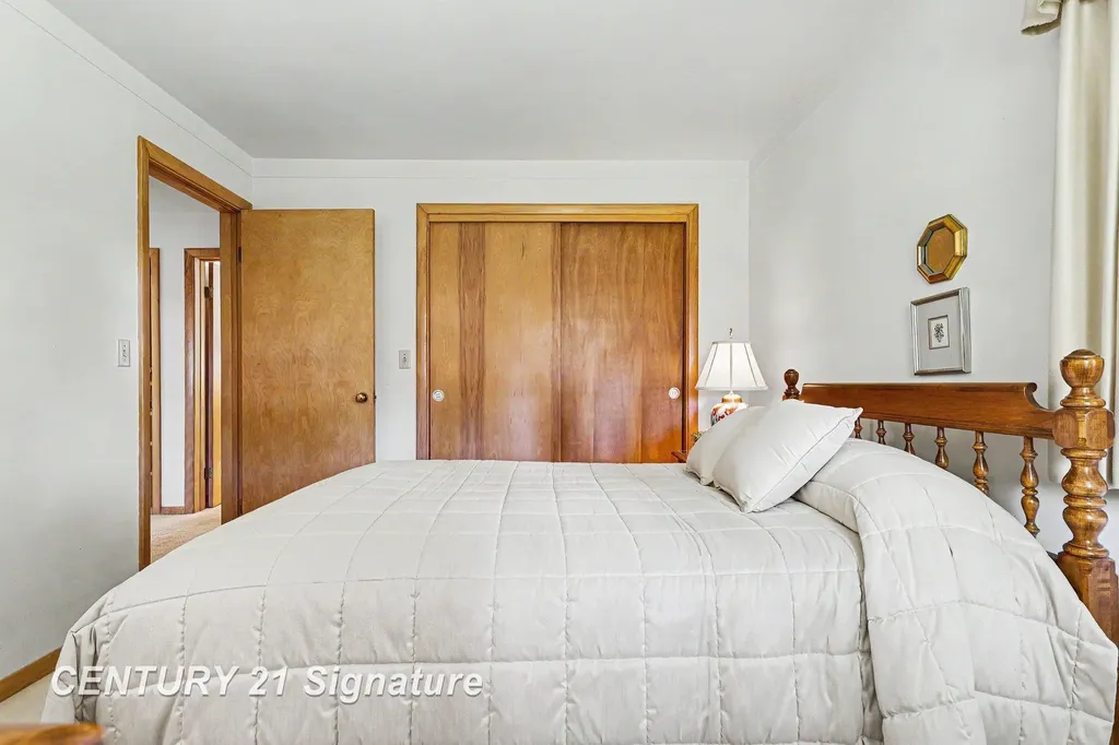 4395 Ann Street Saginaw Charter Township MI 48603