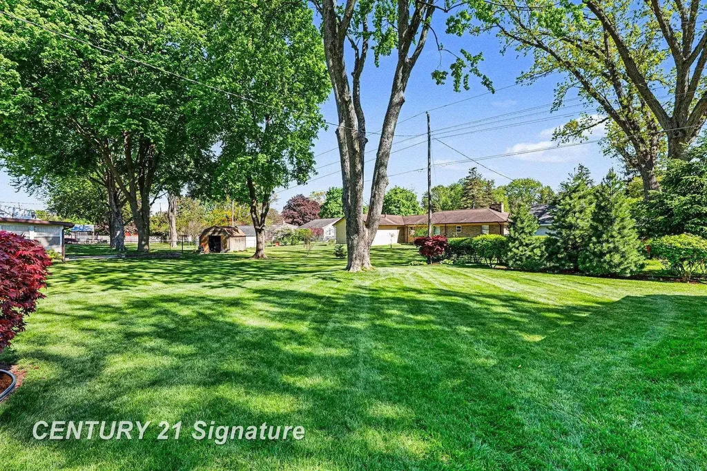 4395 Ann Street Saginaw Charter Township MI 48603