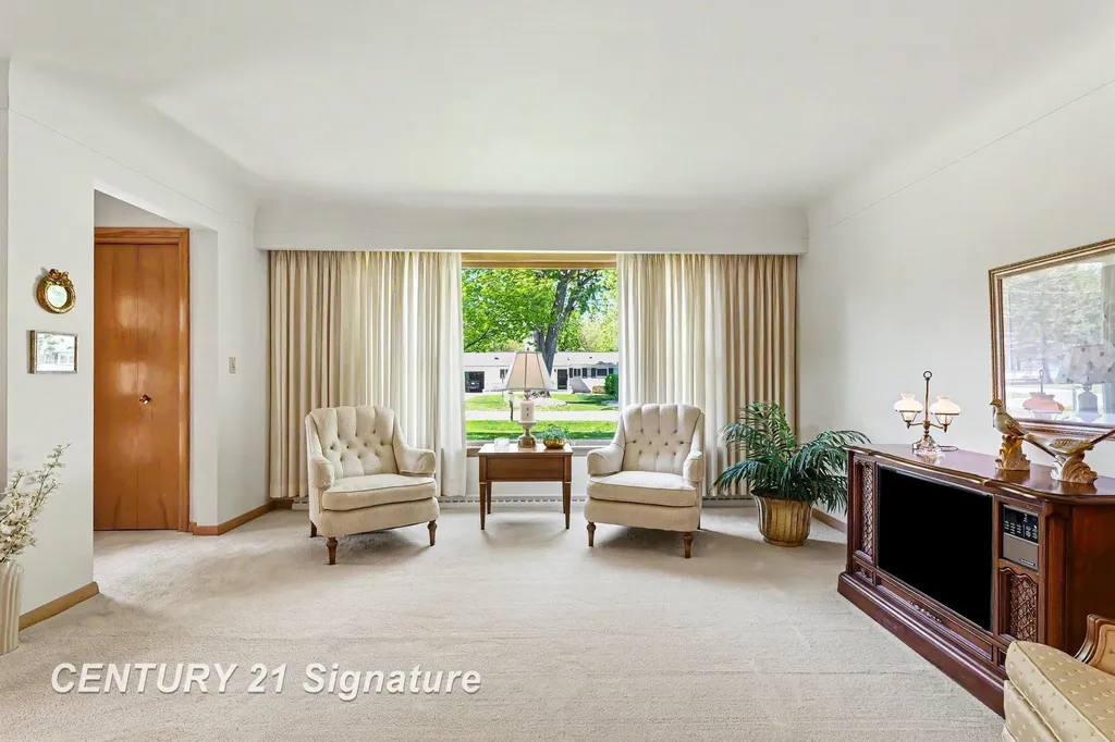 4395 Ann Street Saginaw Charter Township MI 48603