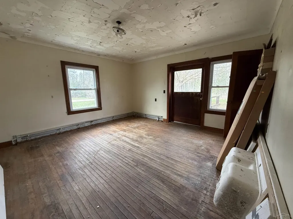 1701 Home Drive Unknown City MI 48621