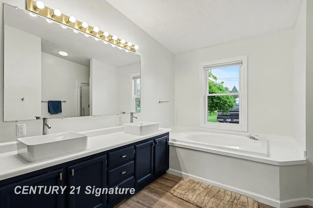 2921 E Fisher Road Monitor Charter Township MI 48607