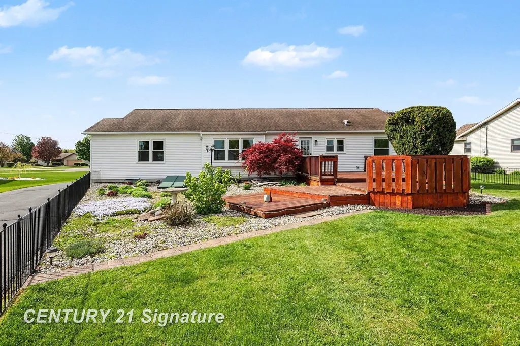 2921 E Fisher Road Monitor Charter Township MI 48607
