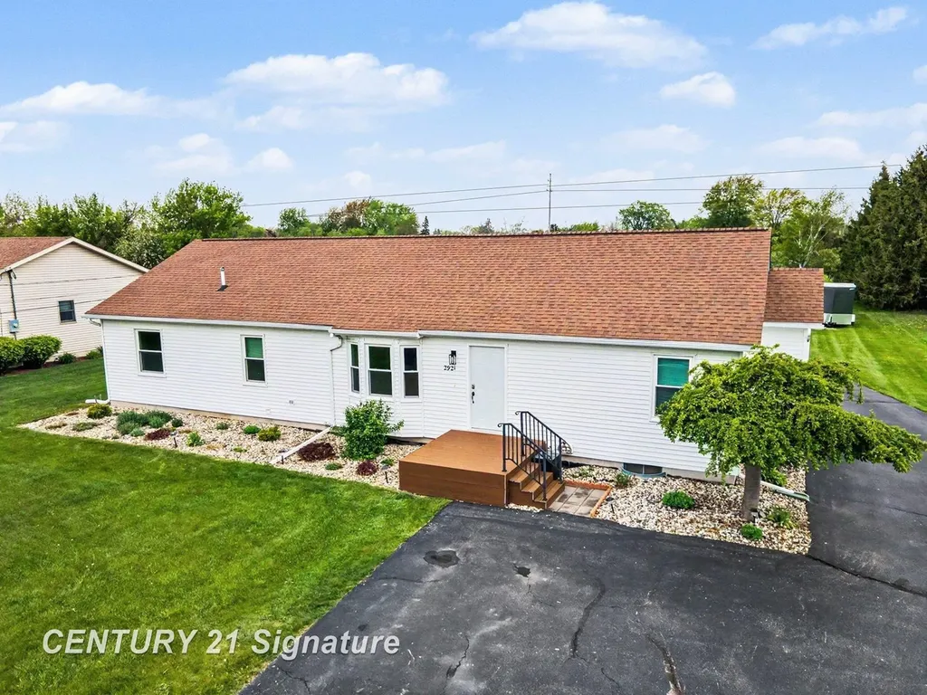 2921 E Fisher Road Monitor Charter Township MI 48607