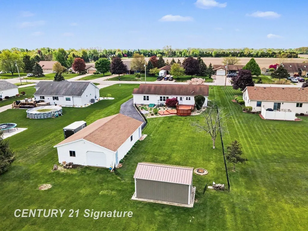 2921 E Fisher Road Monitor Charter Township MI 48607