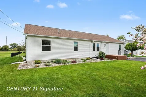 2921 E Fisher Road Monitor Charter Township MI 48607