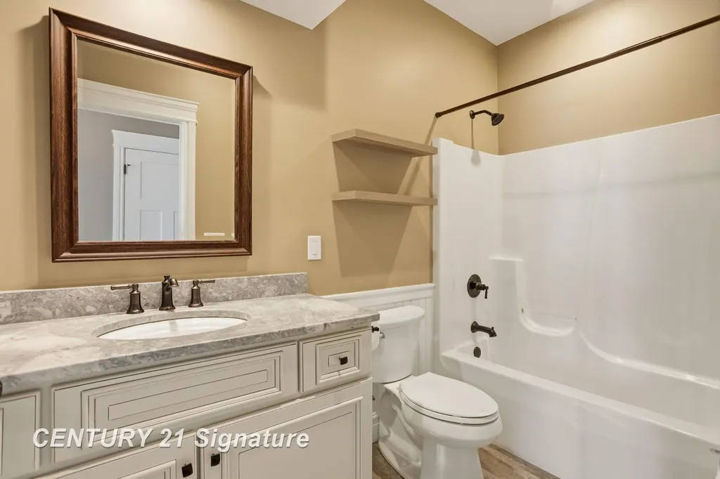 6022 Shadbush Drive Saginaw Charter Township MI 48603