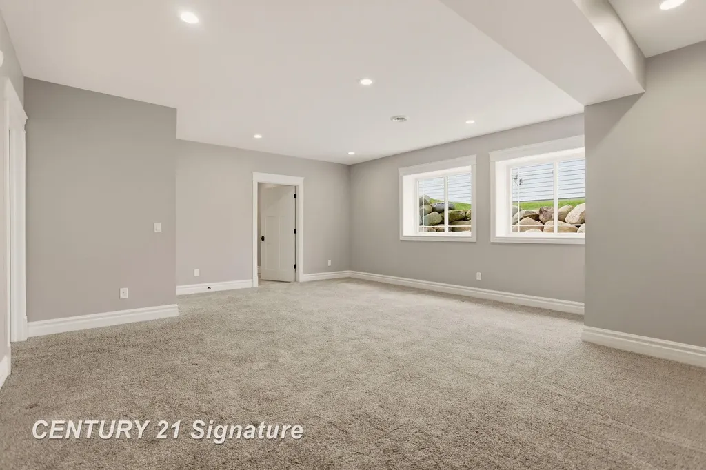 6022 Shadbush Drive Saginaw Charter Township MI 48603