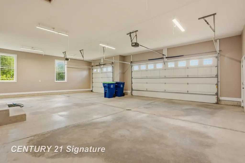 6022 Shadbush Drive Saginaw Charter Township MI 48603