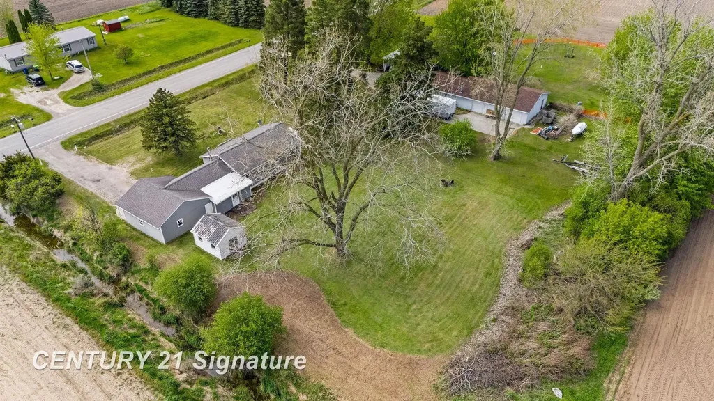 1005 S Meridian Road Jonesfield Township MI 48637
