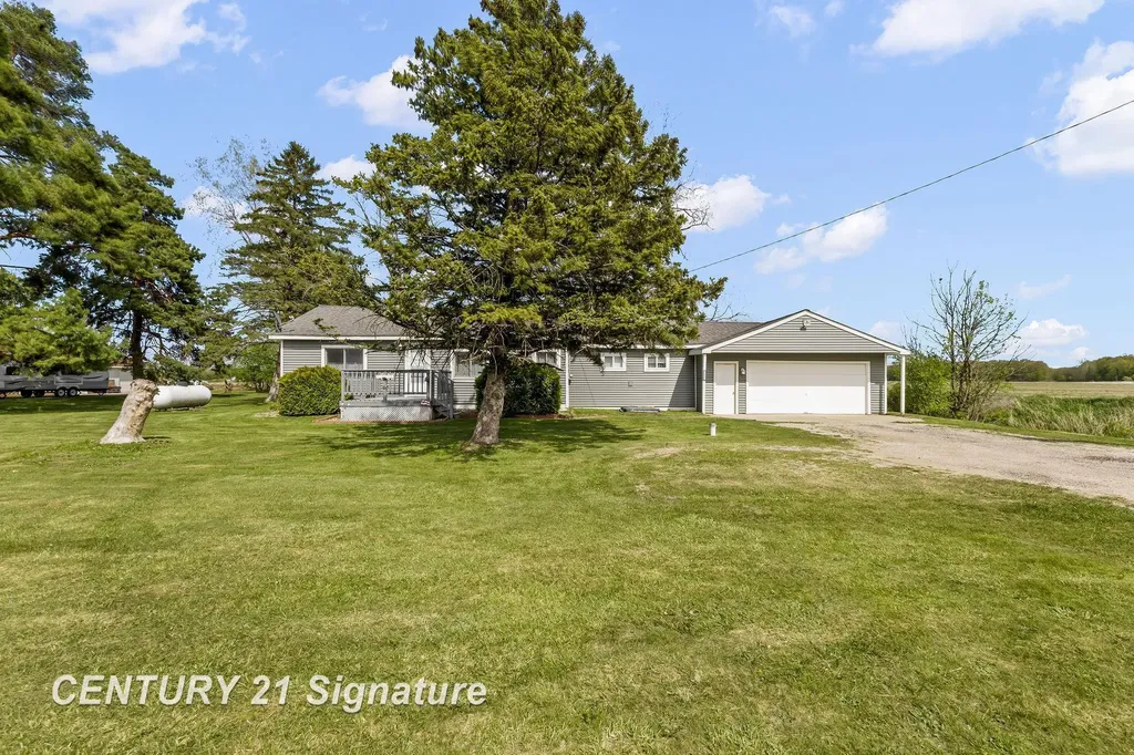 1005 S Meridian Road Jonesfield Township MI 48637