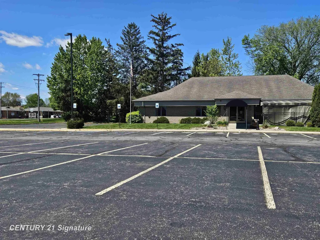 5530 Gratiot Road Saginaw Charter Township MI 48638