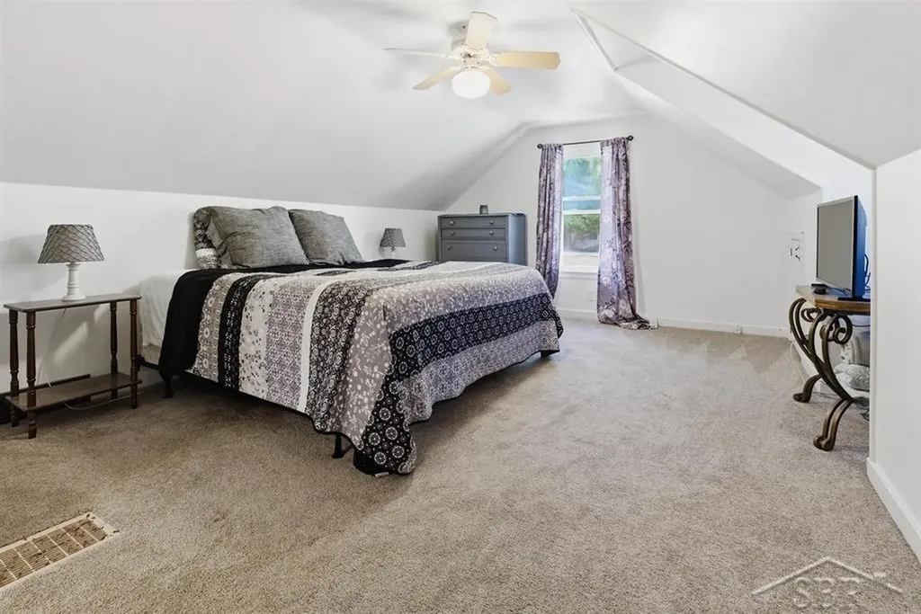 306 E Sugnet Road Midland City MI 48642