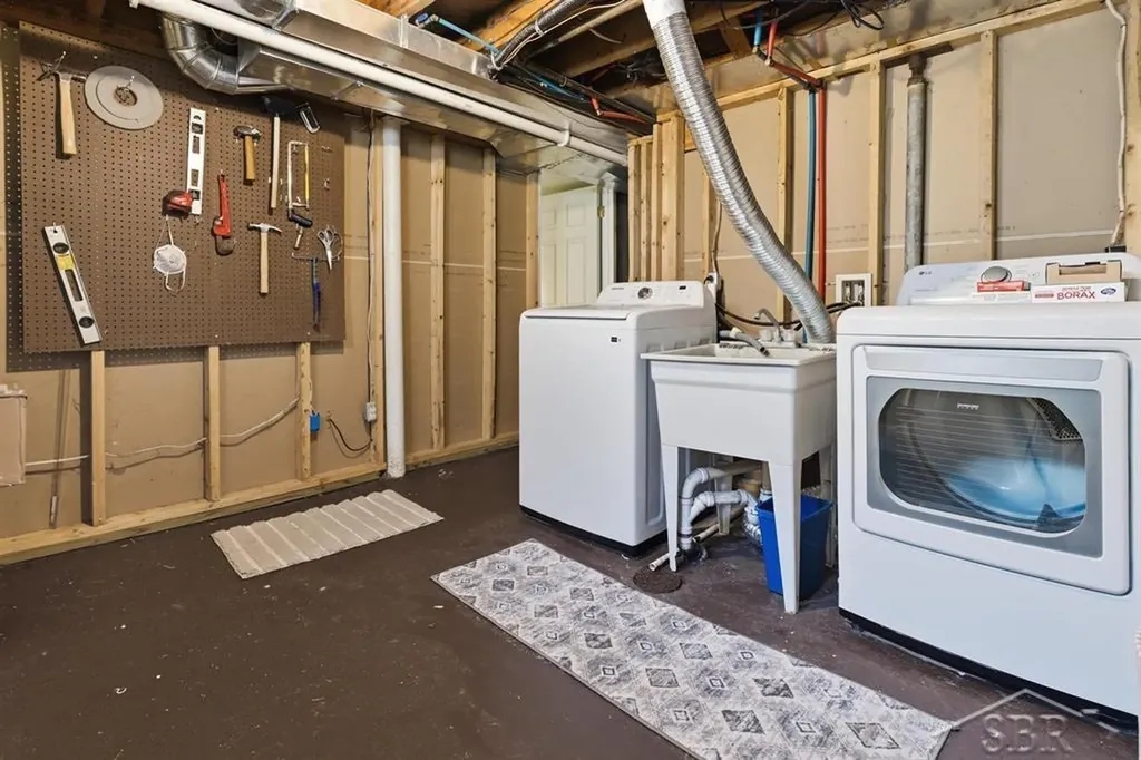 306 E Sugnet Road Midland City MI 48642