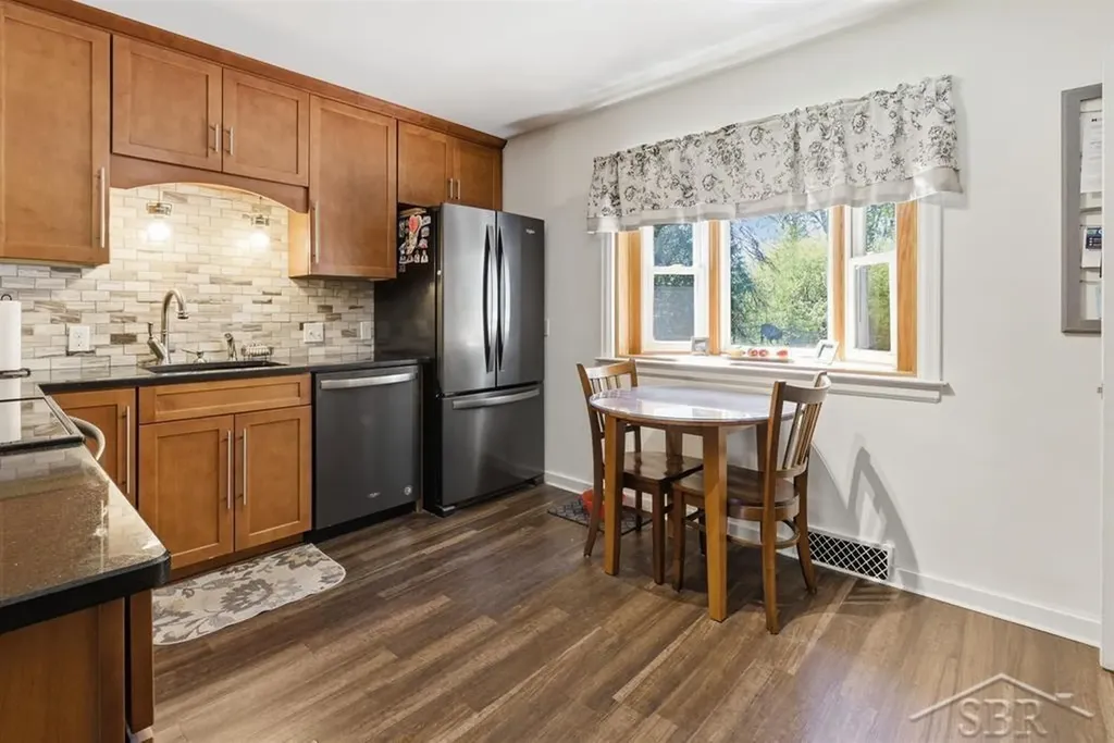 306 E Sugnet Road Midland City MI 48642