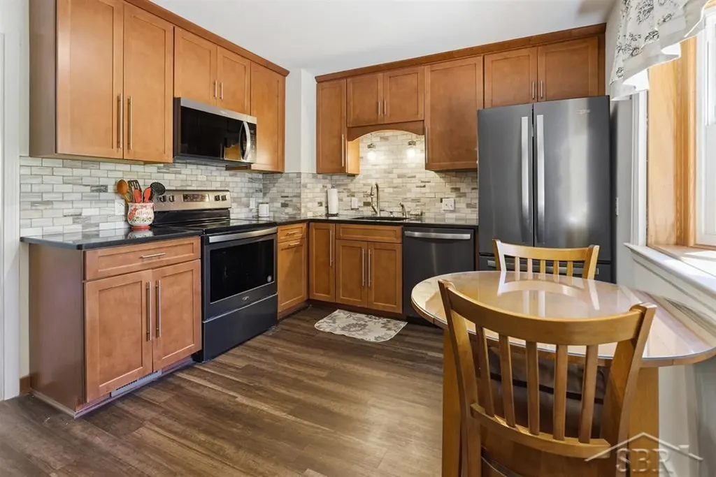 306 E Sugnet Road Midland City MI 48642