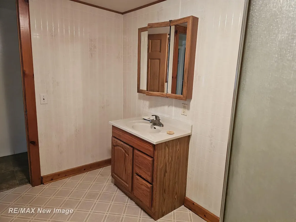 14307 N Lewis Road Thetford Township MI 48420