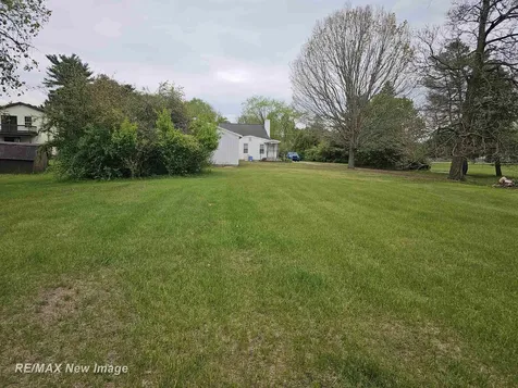 14307 N Lewis Road Thetford Township MI 48420