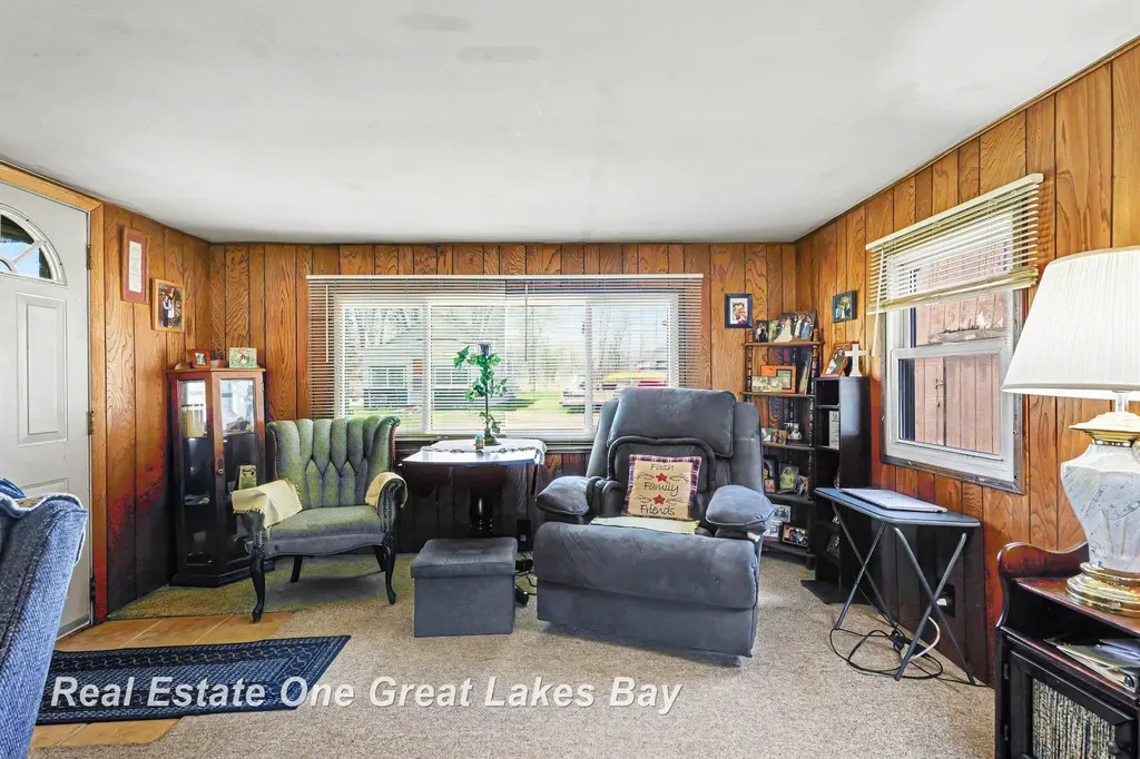 2118 Lakeview Street Standish Township MI 48658